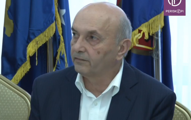 Mustafa: Vjosa Osmani ende është kandidate për kryeministre
