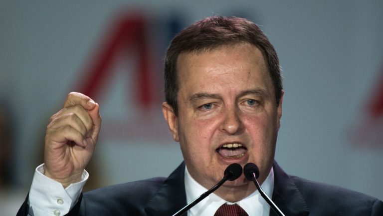 Kërcënon pasardhësi i Millosheviçit: Në Kosovë mund të ndizet zjarri, vështirë mund të shuhet më vonë