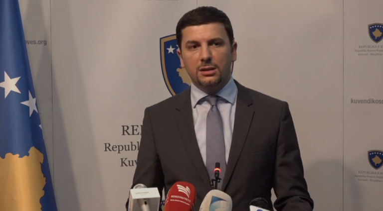 Krasniqi: LDK s’mund ta luftojë korrupsionin, të gjithë nënkryetarët i ka me aktakuza