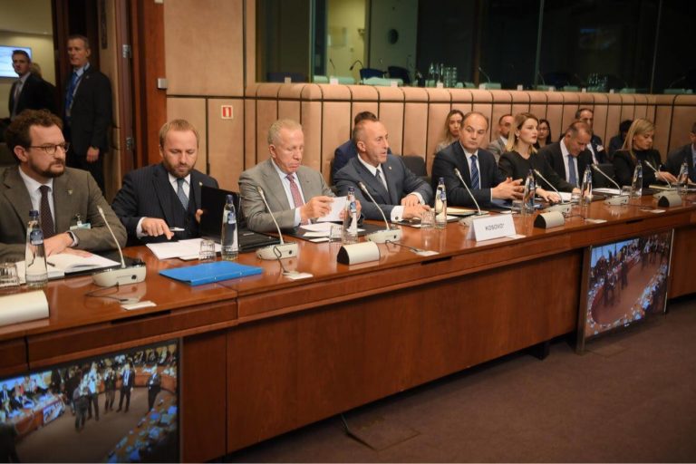 Blerta Deliu thotë se PDK kthehet në pushtet në zgjedhjet e radhës