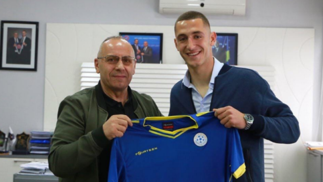Futbollisti që la Serbinë për Kosovën: Jam i gatshëm për ndeshjen me Anglinë