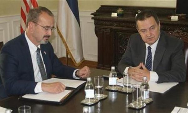 Daçiq zbulon bisedën për Kosovën me ambasadorin e ri amerikan në Beograd
