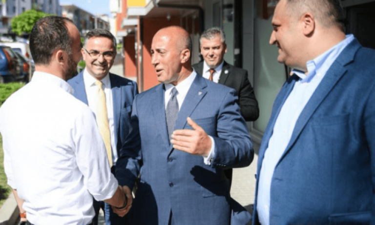 “Debakli” i rëndë me Ahmetin: Zbulohet arsyeja pse u ‘trondit’ Haradinaj