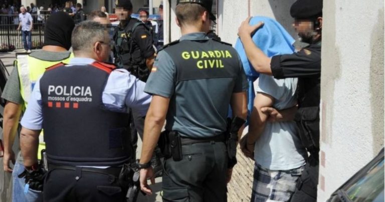 Goditen hajnat e banesave luksoze në Spanjë, arrestohen 3 kosovarë