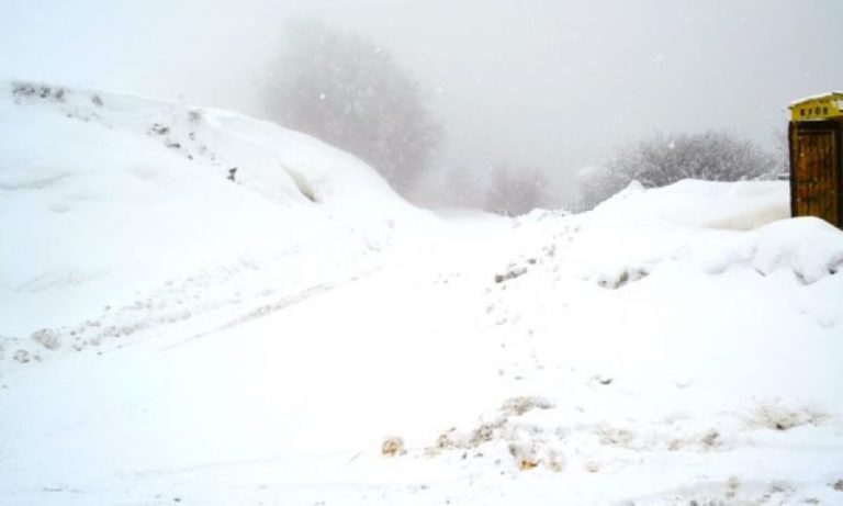 Reshje të mëdha të borës ranë gjatë natës në këtë pjesë të Kosovës