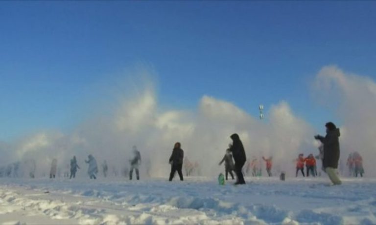 Temperatura -53.2 gradë: Jeta në qytetin e akullt, aty ku ngrin gjithçka