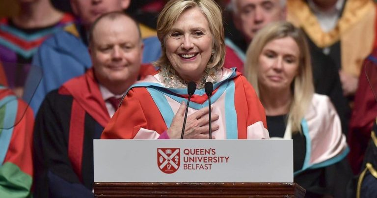 Hillary Clinton emërohet rektore e ‘Queen’s University’