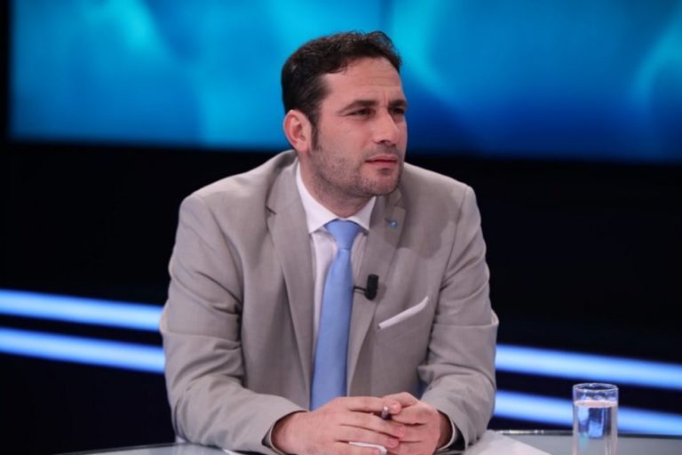 Elvis Naçi hap biznesin e luksit, nisin talljet me të