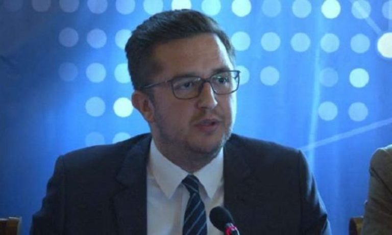 Besian Mustafa e merr vendimin e parë si ministër