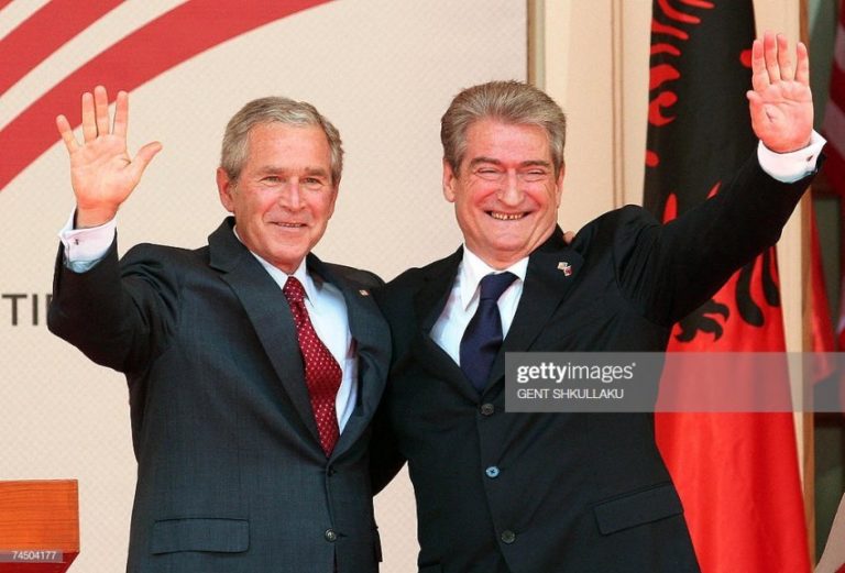 Takimi që “shpalli” pavarësinë e Kosovës, ndodhi në Shqipëri në vitin 2007