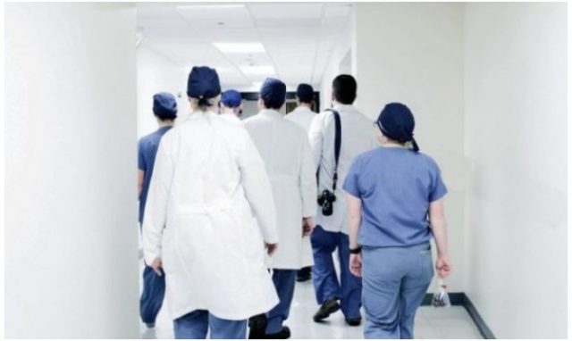 Paralajmërimi i frikshëm i mjekëve të Kosovës: Ne po ikim