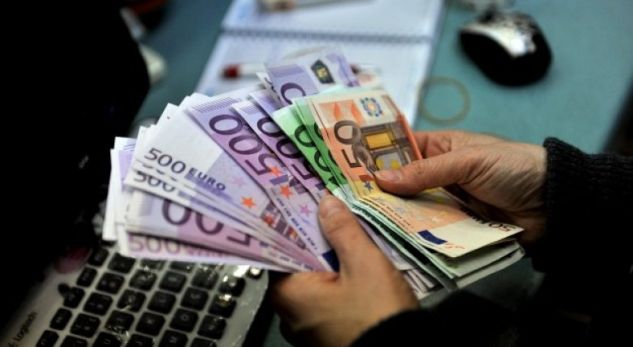 Lajm i mirë: Nis pagesa prej 130 eurosh për përfituesit e skemës së ndihmës sociale