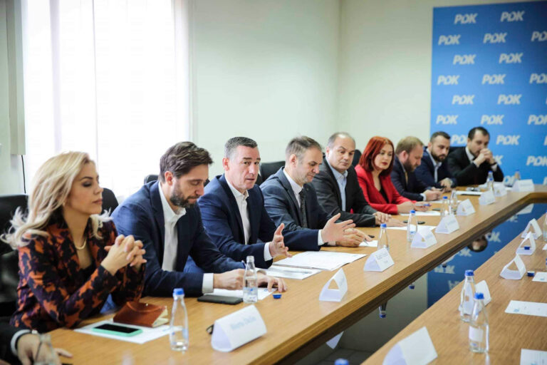 Veseli zhvendos mbledhjen e kryesisë së partisë në Prizren me rastin e Lidhjes së Prizrenit