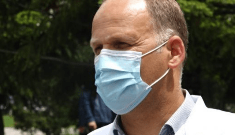 Infektologu Krasniqi: Mund të infektoheni me të madhe nëse bëni vizita për Bajram