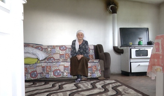 30 vjet në vetmi, 87 vjeçaren nuk e “braktisi” vetëm Perëndia