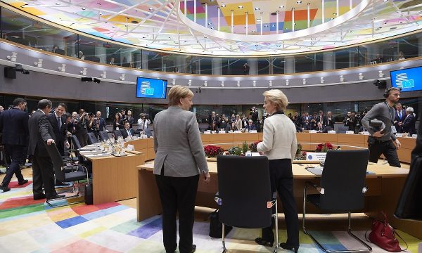 Gjermania po e shtyn BE’në që t’i hapë rrugë heqjes së vizave për Kosovën në tetor