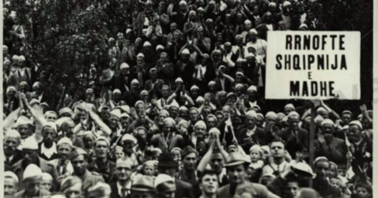 Shqipëria e Madhe në 1941: Si u kthye Kosova “në gjinin e Nanës pas 30 viteve robnije sllave”
