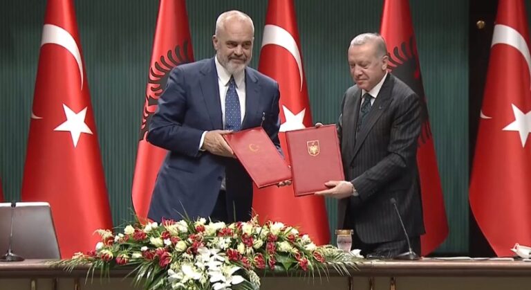 Marrëveshja në Ankara/Turqia do të restaurojë Xhaminë e PIumbit në Shkodër
