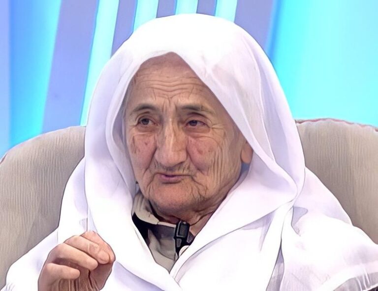 Nëna Lule që po “çmend” rrjetin: “Edhe unë eksitohem kur shoh femra lakuriq”
