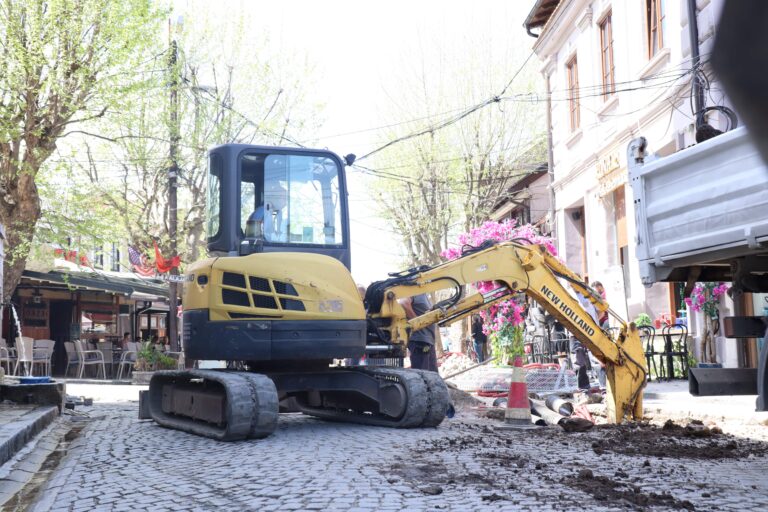 Qyteti historik i Prizrenit me rrjet elektrik nëntokësor