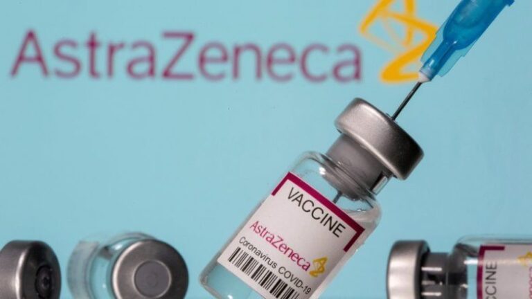 Vaksina AstraZeneca më e mirë sesa Pfizer në raport me variantin Delta të COVID-19