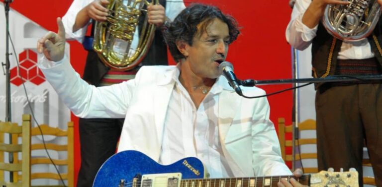 E gjithë shqiptaria kundër ardhjes së Bregovic në Korçë, por mbrëmë në Kosovë mbajti koncert grupi cetnik serb