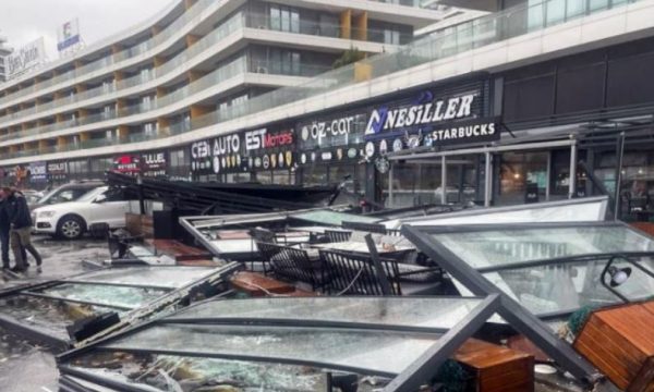 Pamje të reja nga shkatërrimet në Stamboll, 4 të vdekur dhe 19 të plagosur