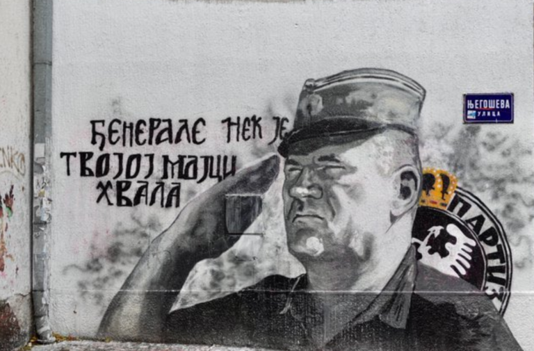 Presidenca e Kosovës reagon për muralin e Mlladiqit në Beograd