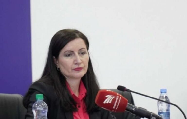 Kuvendi i Kosovës miraton kërkesën e Auditorës së Përgjithshme për ulje të pagës