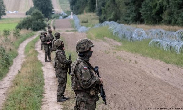 Rriten tensionet, Polonia akuzon Bjellorusinë për ndërhyrje ushtarake në kufi