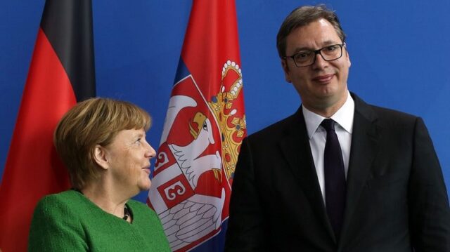Vuçiç: Gjermania korrigjoi kufijtë e Serbisë, njohu Kosovën!