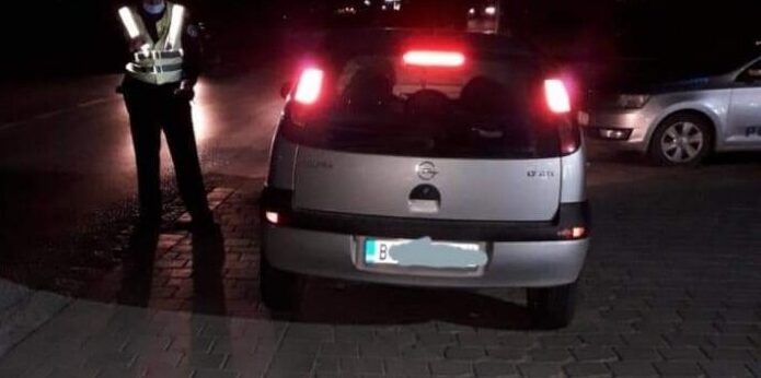 Suspendohet polici i Kosovës, doli i dehur në pikë kontrolli dhe ndalonte automjete