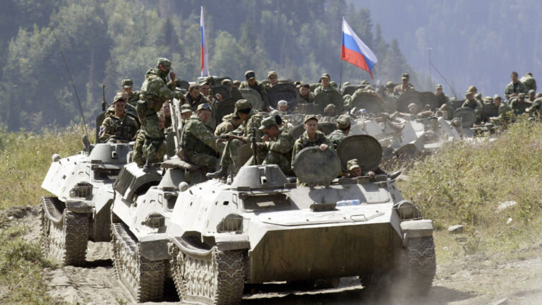 Alarmon gjenerali: Një konflikt në veri të Kosovës me mercenarët RUS dhe paramilitarët serb, është i pashmangshëm!