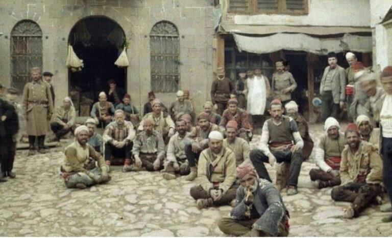 “Shqiptarët e uritur”, historia e fotografisë së vitit 1913 të realizuar në Prishtinë