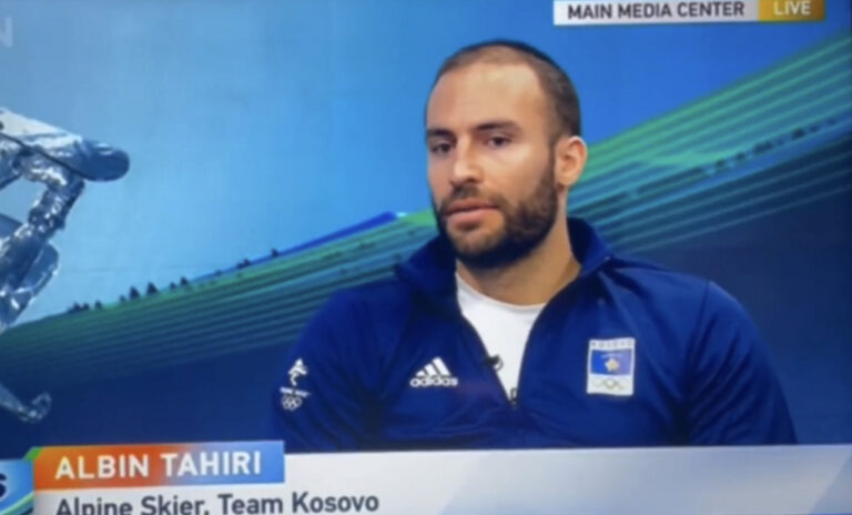 Pamje: Albin Tahiri i kërkon Kinës ta njohë Kosovën drejtpërdrejt në televizionin shtetëror kinez