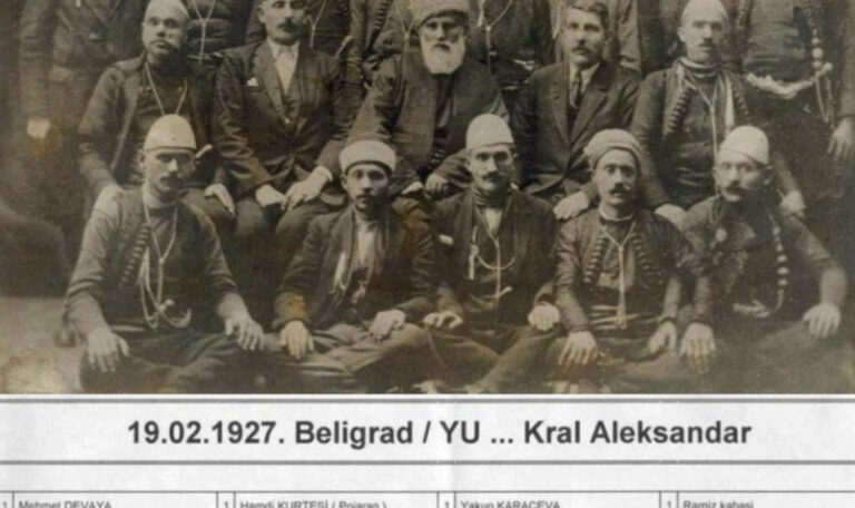 Delegacioni i shqiptarëve që më 1927 shkoi në Beograd për të kërkuar të drejta