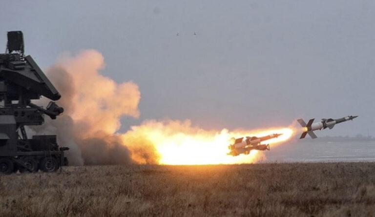 SHBA blindon qiellin e Ukrainës, “bllokon” rusët nga ajri