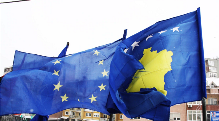 Kosova shteti më i izoluar, feston Ditën e Europës