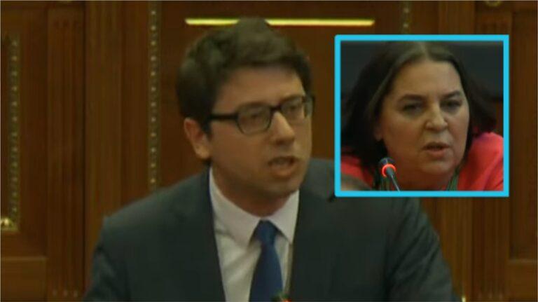 ‘Arrogant, injorant’, Dumoshi përplaset me Muratin: Çka po mendon, kush je vëlla ti, ti neve po na flet si nxënësve të këqij