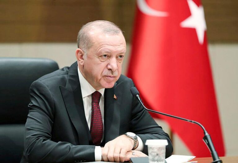 Erdogani i qet tri kushte për pranimin e Finlandës dhe Suedisë në NATO