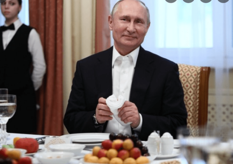 Nuk e merrni dot me mend! Ja pas cilit ushqim është i fiksuar Vladimir Putin
