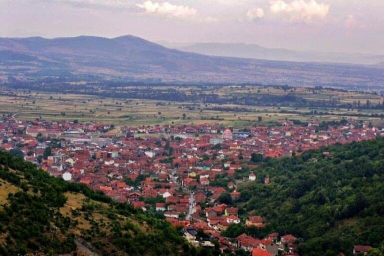 Lugina do të trajtohet në SHBA, jepet “paralajmërimi” se SHBA dhe BE mund ta copëtojnë Serbinë!