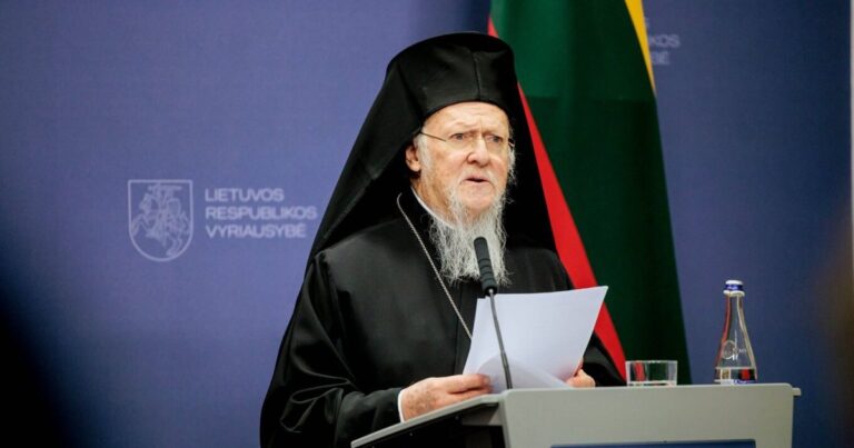 Patriarku Bartolomeu: Kisha ruse është bashkëfajtore në krimet e kryera në Ukrainë